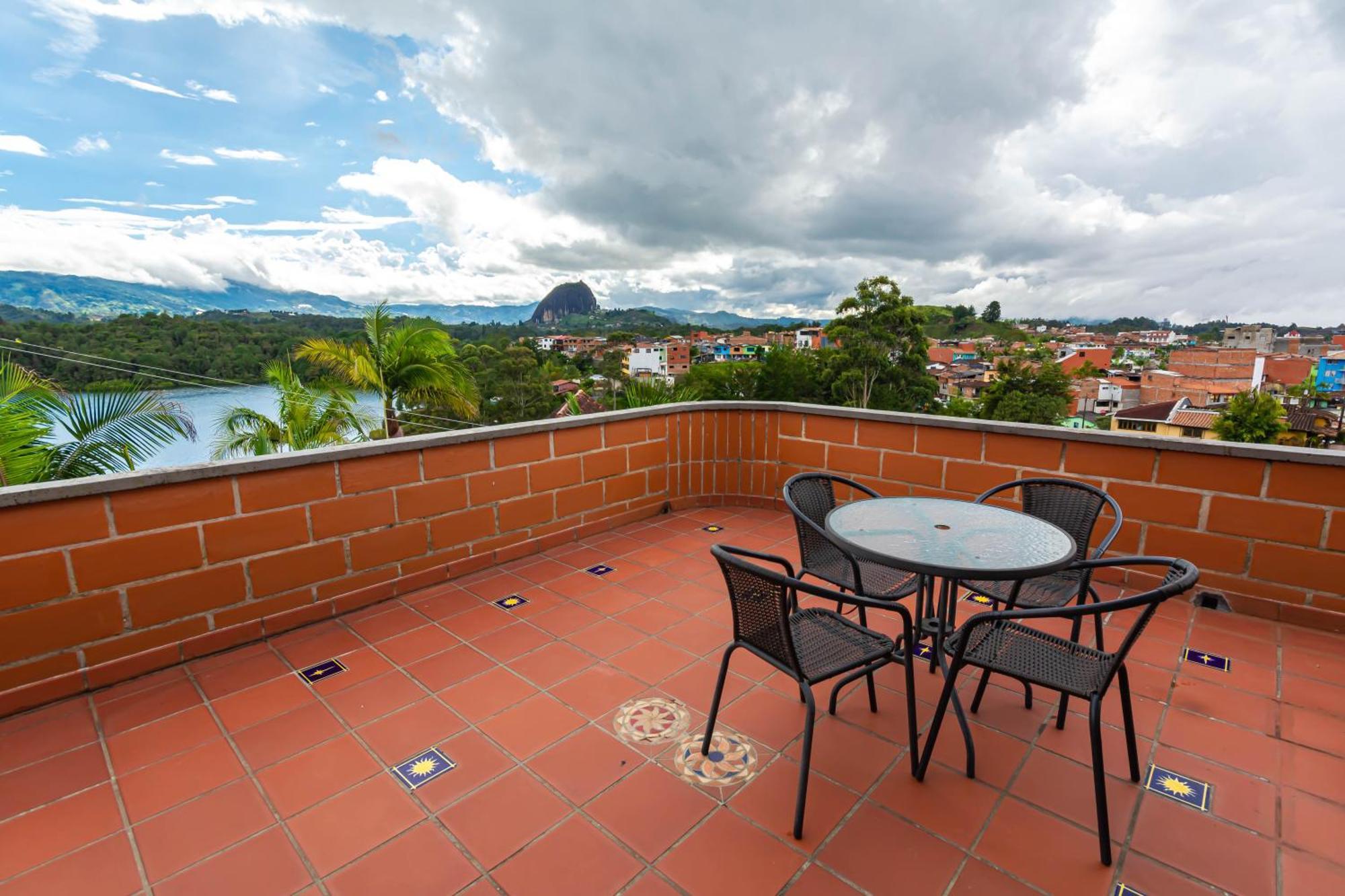 Hotel Spa Bliss Guatapé Exterior photo